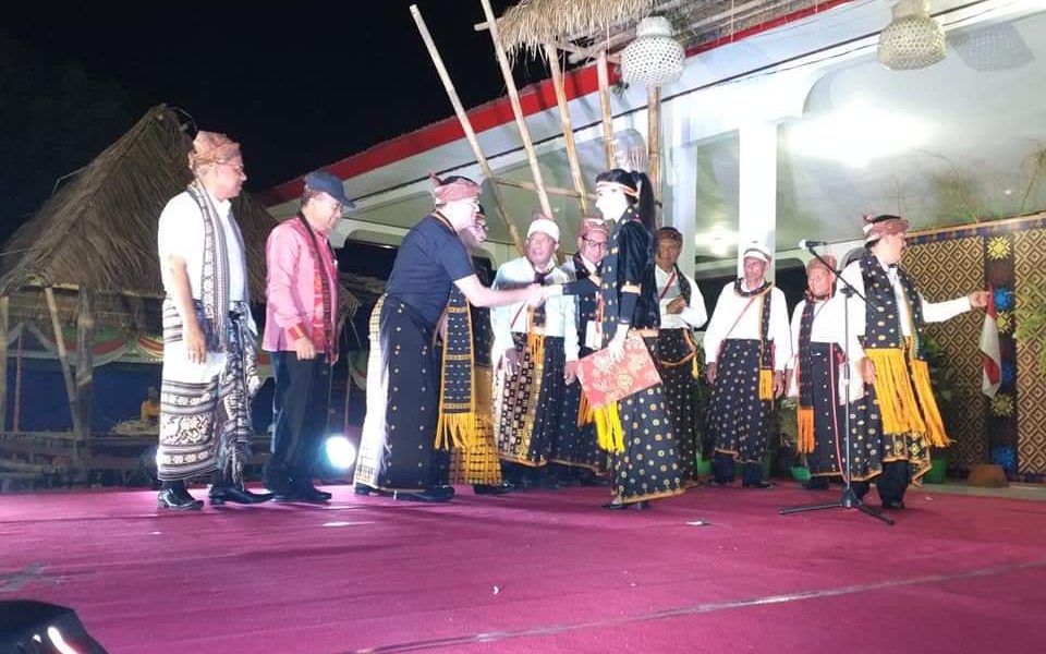 Kapusnas RI Kukuhkan Julie Laiskodat sebagai Bunda Baca NTT