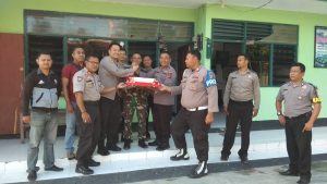 Dua Kapolsek dan anggotanya ‘Serbu’ Makoramil 1604-01 Kupang