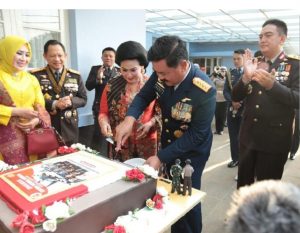 Jenderal Polisi Beri Kejutan kepada Panglima TNI dan 3 Kepala Staf TNI