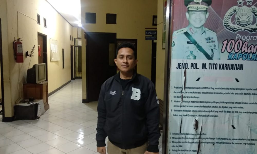 Benda Menyerupai Proyektil Peluru Menembus Atap Rumah Warga di Kupang