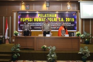Kabid Humas Polda NTT Buka Pelatihan Fungsi Humas Polri