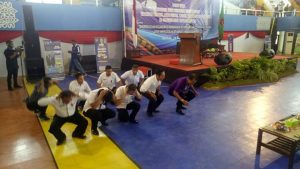 Gubernur NTT Hukum Karo Tatapem dan Staf Squat Jump