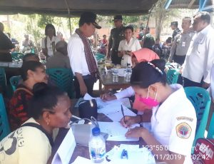 Kodim Kupang Beri Pelayanan Kesehatan Gratis bagi Warga Amabi Oefeto