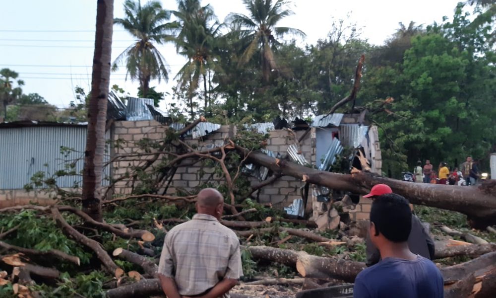 Puting Beliung di Kabupaten Kupang, 77 Rumah Warga Rusak Berat