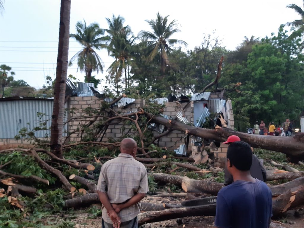 Puting Beliung di Kabupaten Kupang, 77 Rumah Warga Rusak Berat