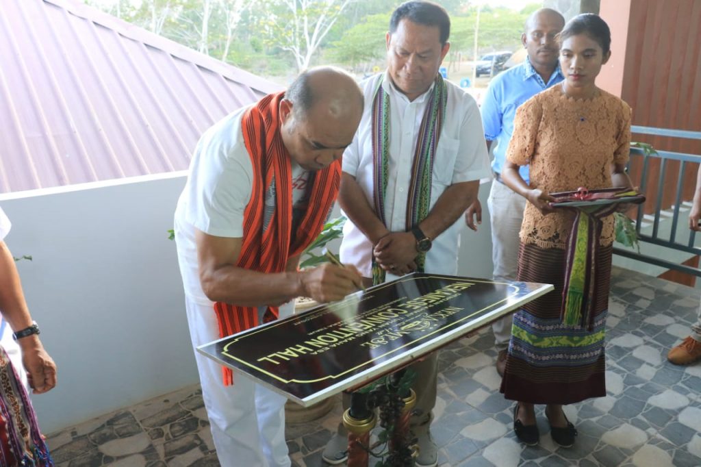 Gubernur NTT Resmikan Nekamese Convention Hall