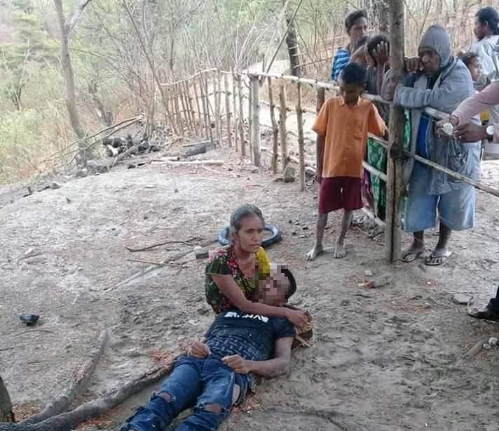 Menelepon Saat Hujan Deras, Seorang Warga di Kupang Tewas Disambar Petir