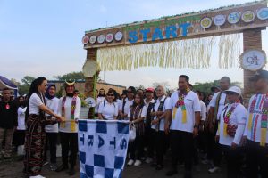 Jalan Santai Keluarga Warnai Peringatan Hari Ibu Ke-91 di Kupang, Diikuti 20 Ribu Peserta