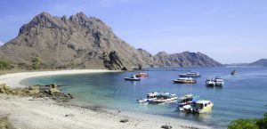 Wacana Labuan Bajo jadi Destinasi Pariwisata Superpremium, Terkendala SDM dan Sampah