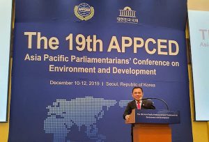 Ansy Lema Berpidato Tentang Perubahan Iklim di Forum APPCED Korea Selatan