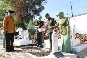 Peringati Hari Juang TNI AD, Danrem Kupang Pimpin Ziarah ke TMP