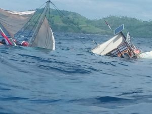 Kapal Pengangkut Wartawan Kepresidenan Karam di Perairan Labuan Bajo
