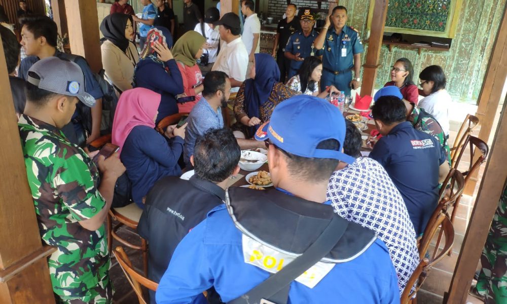 Istana Sebut Keberangkatan Wartawan ke Pulau Bidadari di Luar Agenda Kepresidenan, Kapal Pernah Digunakan Erick Thohir