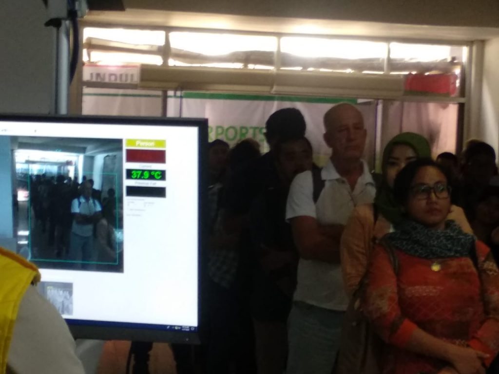 Antisipasi Virus Corona, Bandara El Tari Perketat Pemeriksaan Penumpang