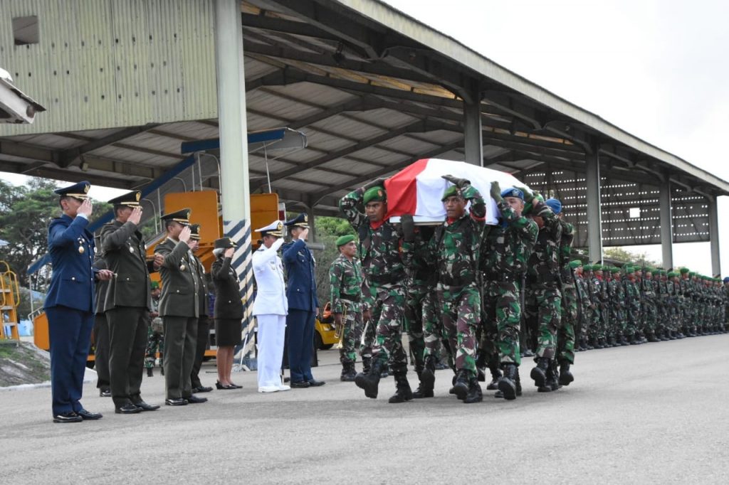 Jenazah Praka Yanuarius Dimakamkan di TMP Seroja Atambua