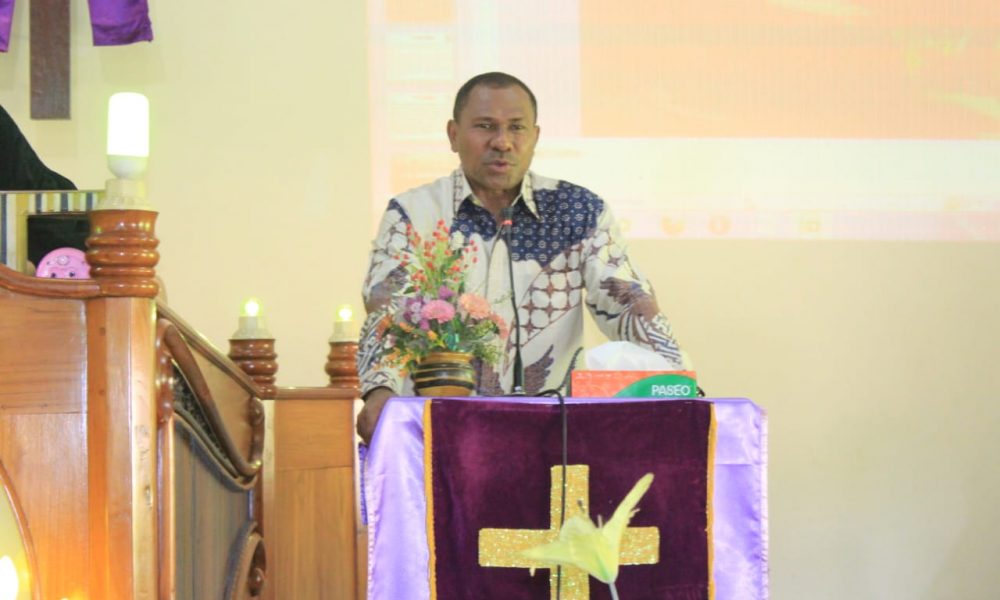 Wakapolda NTT Sampaikan Pesan Kamtibmas di Jemaat Imanuel Batukadera