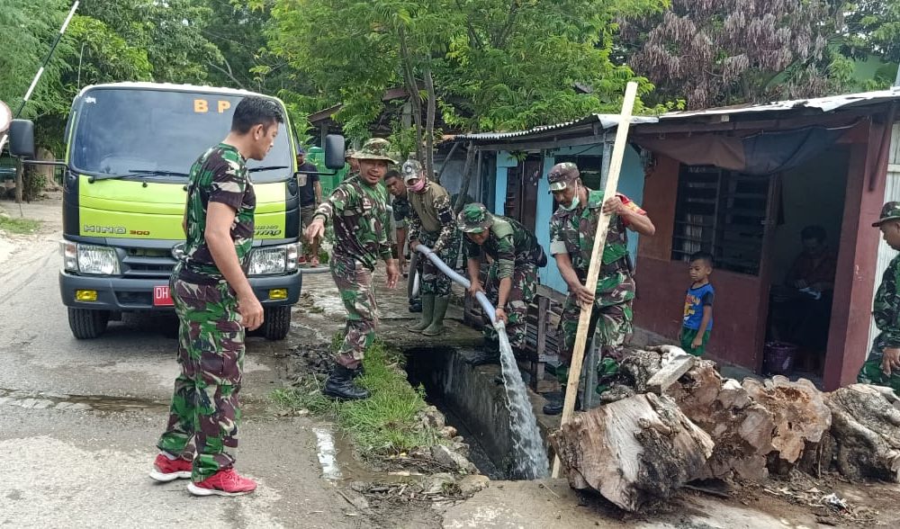 Cegah Covid-19 dan DBD, Kodim 1604/Kupang Gelar Karya Bakti