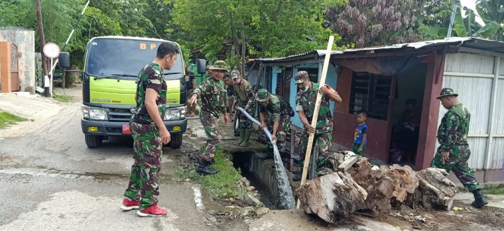 Cegah Covid-19 dan DBD, Kodim 1604/Kupang Gelar Karya Bakti