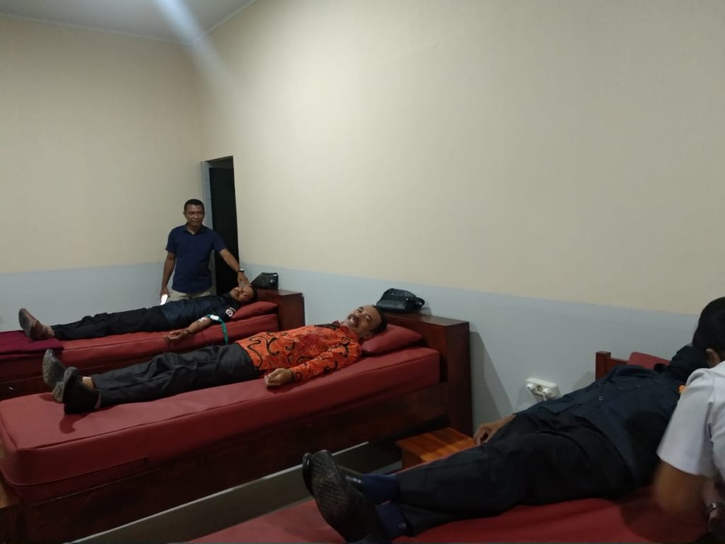 Bawaslu NTT Gelar Donor Darah di PMI
