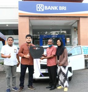 Panen Hadiah Simpedes, 2 Nasabah BRI Baranusa-Alor Raih Daihatsu Zigra dan Honda Beat