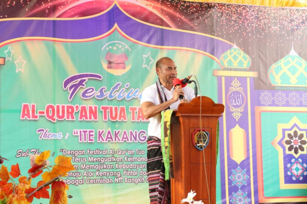 Gubernur VBL Minta Dispar Desain Pariwisata yang Inklusif di Alor