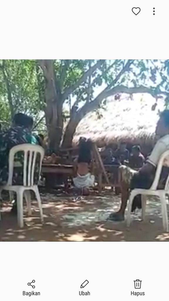 VIRAL! Video Seorang Pria di NTT Digantung Kepala di Bawah, Ibu Korban Minta Keadilan