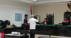 Bersaksi di Perkara Jonas Salean, Herman Man Bersumpah Tidak Tahu Lokasi Tanah
