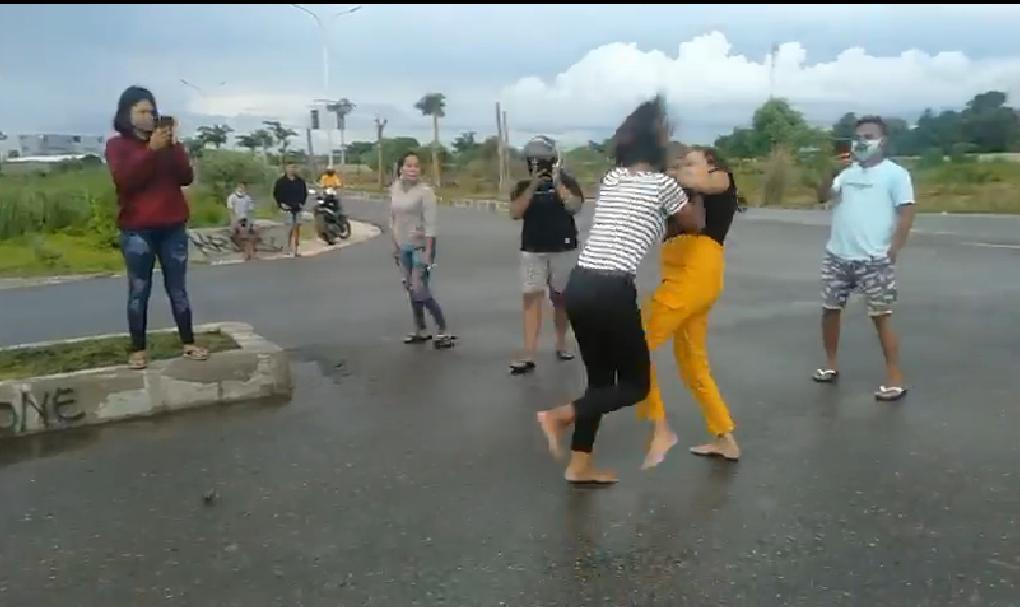 Video Perkelahian 2 Gadis Kupang Viral, Diamankan Polisi, Akhirnya Berdamai