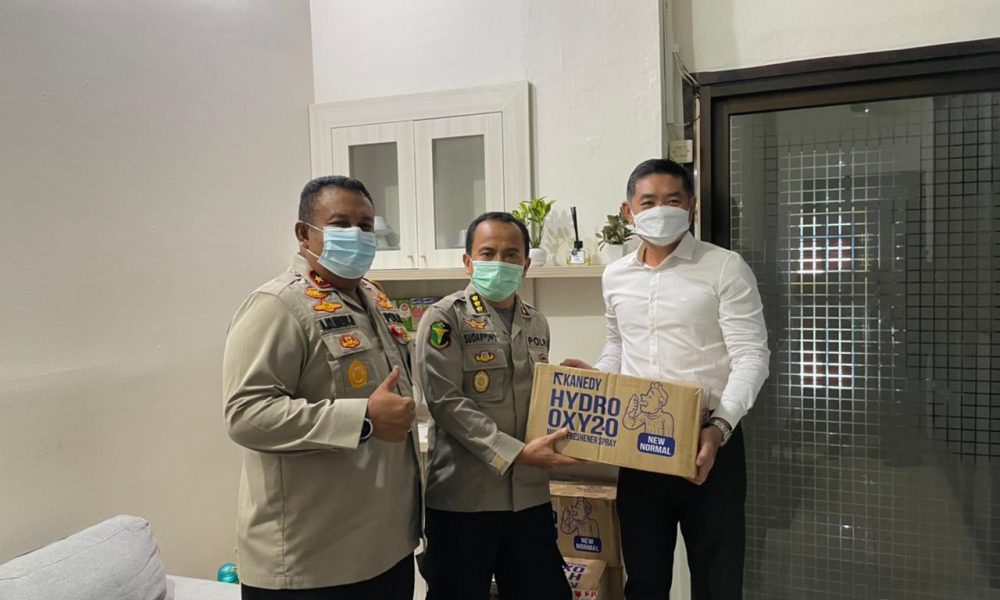 Polda NTT Dapat Bantuan Ribuan Hydro Oxy Mouth Freshener Spray