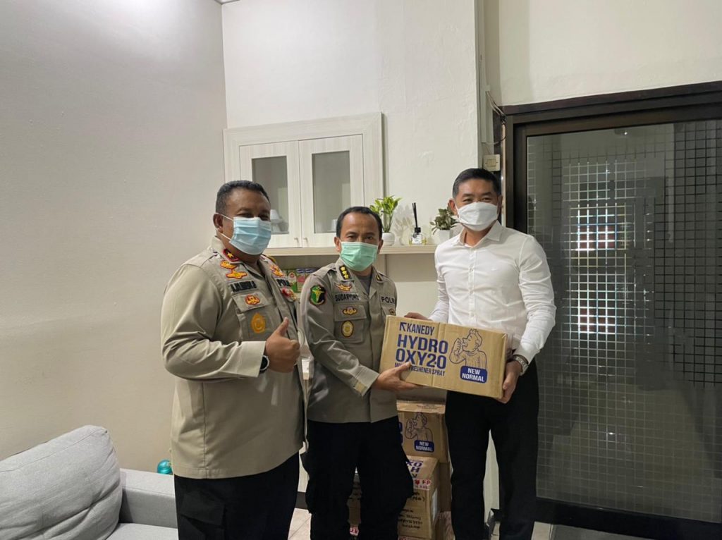 Polda NTT Dapat Bantuan Ribuan Hydro Oxy Mouth Freshener Spray