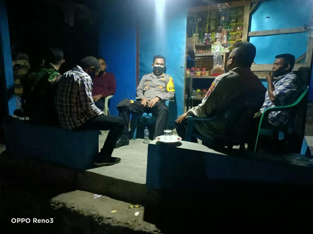 Takut Divaksin, Warga di Alor Sembunyi di Hutan
