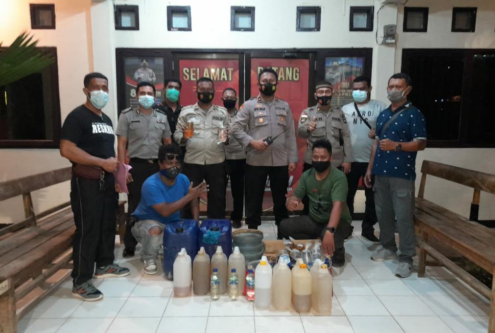 Razia di Kupang, Polisi Sita Ratusan Liter Miras Lokal