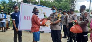 Polres Malaka Salurkan Bantuan kepada 344 Warga Korban Banjir