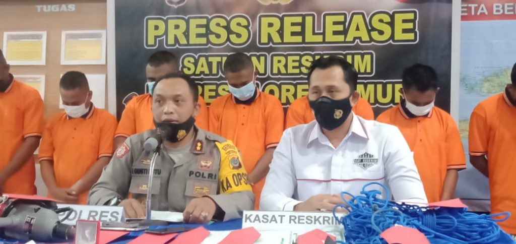 Polisi Tangkap 7 Pencuri Uang dan Barang Berharga Senilai Rp 1 Miliar di Adonara