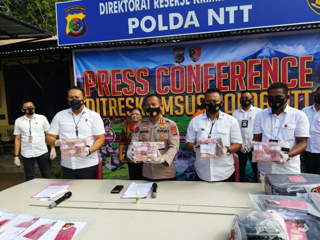 Polda NTT Ungkap Investasi Bodong, 1.800 Nasabah Setor Rp 28 Miliar, Uang Rp 1,1 Miliar Disita