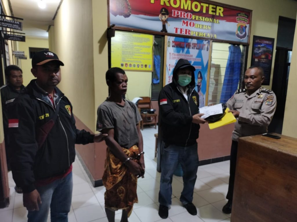 Pria 50 Tahun di TTS Cabuli Siswi SD