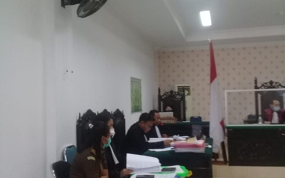 Jaksa Inginkan Mantan Bupati Manggarai Barat Dibui Selama 15 Tahun