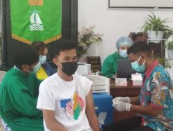 Polresta Kupang Layani Vaksinasi Covid-19 di Gereja GMIT Hosana Batuplat