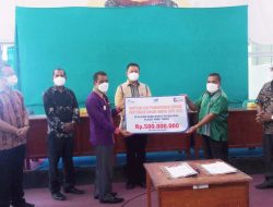 Dukung Sidang Sinode GMIT Ke-35 di Sabu Raijua, Bank NTT Serahkan CSR Rp 500 Juta