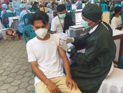 Polresta Kupang Gelar Vaksinasi Merdeka untuk Pelajar