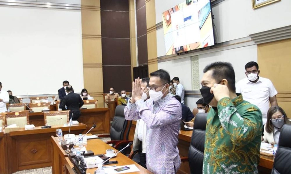 Dicopot dari Ketua Komisi III, Herman Hery: Saya Taat dan Loyal pada Keputusan Dicopot dari Ketua Komisi III, Herman Hery: Saya Taat dan Loyal pada Keputusan