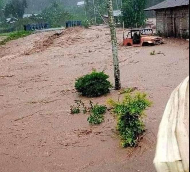 Bencana Banjir di Alor Selatan, 8 Rumah Warga Rusak Berat