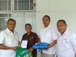 Pengurus Lama Serahkan Atribut dan Laporan Keuangan Asprov PSSI NTT ke Ketua Terpilih