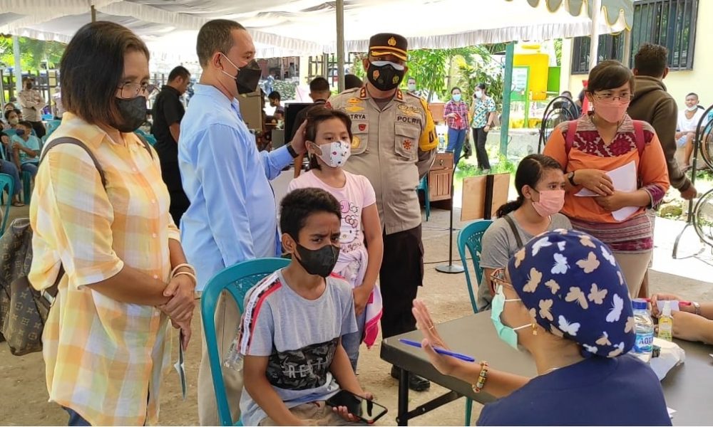 Perdana di Kupang, Polresta Gelar Vaksinasi Covid-19 untuk Anak Usia 6-11 Tahun Perdana di Kupang, Polresta Gelar Vaksinasi Covid-19 untuk Anak Usia 6-11 Tahun