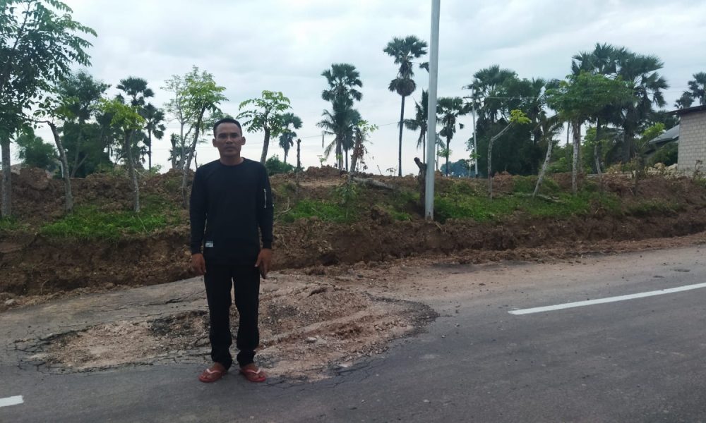 Baru Selesai Dikerjakan, Jalan Provinsi di Sabu Raijua Sudah Rusak Baru Selesai Dikerjakan, Jalan Provinsi di Sabu Raijua Sudah Rusak
