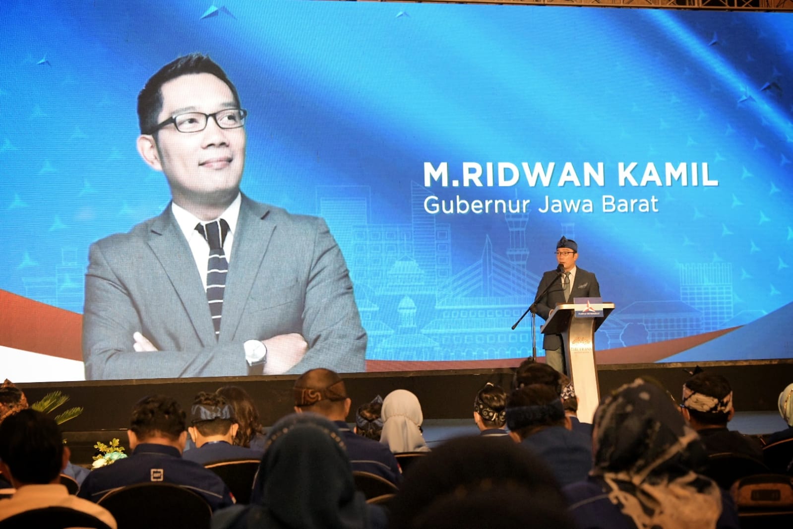 Hadiri Pelantikan Pengurus DPD Demokrat Jabar, Ridwan Kamil: Mari Bersinergi Bangun Jawa Barat