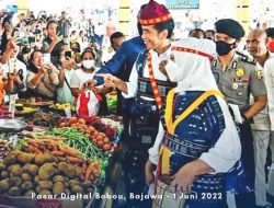 Presiden Jokowi Kunjungi Pasar Digital Bank NTT di Bajawa, Dirut Alex: Ini Motivasi Luar Biasa