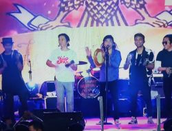 Konser Kebangsaan yang Didukung Bank NTT di Ende Sukses Besar, Jokowi Ikut Bernyanyi, Slank dan Kla Project Tampil Menghibur
