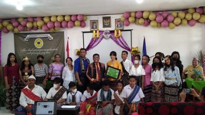 SMPN 6 Kupang Lepas 248 Lulusan dengan Prosesi Unik, Kepsek Beberkan Segudang Prestasi, Komite dan Orangtua Beri Apresiasi SMPN 6 Kupang Lepas 248 Lulusan dengan Prosesi Unik, Kepsek Beberkan Segudang Prestasi, Komite dan Orangtua Beri Apresiasi