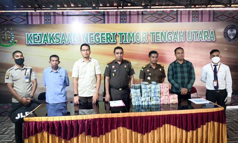 Selamatkan Uang Negara, Kejari TTU Setor Rp 1,4 Miliar ke Kas Negara Selamatkan Uang Negara, Kejari TTU Setor Rp 1,4 Miliar ke Kas Negara